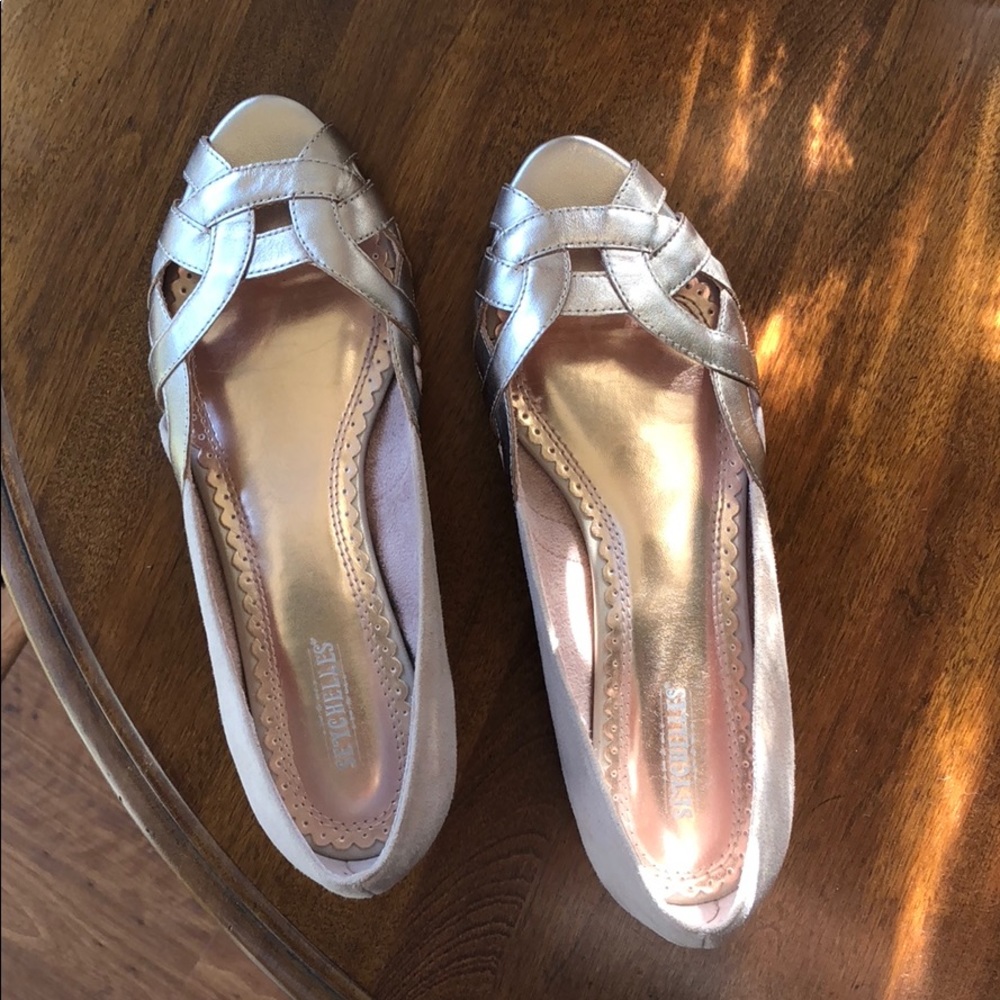 Seychelles Slip-ons!
